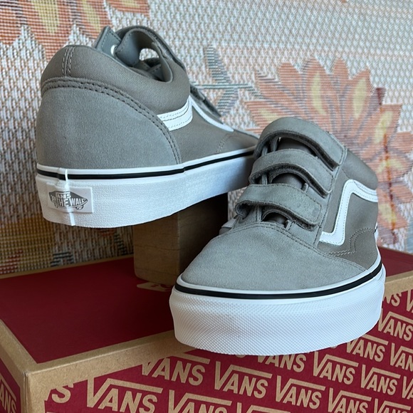 Vans Old Skool Velcro
(Suede/Canvas)Drzz|/Trwht
VNOA3D296CM
Men’s sneakers - Picture 10 of 16